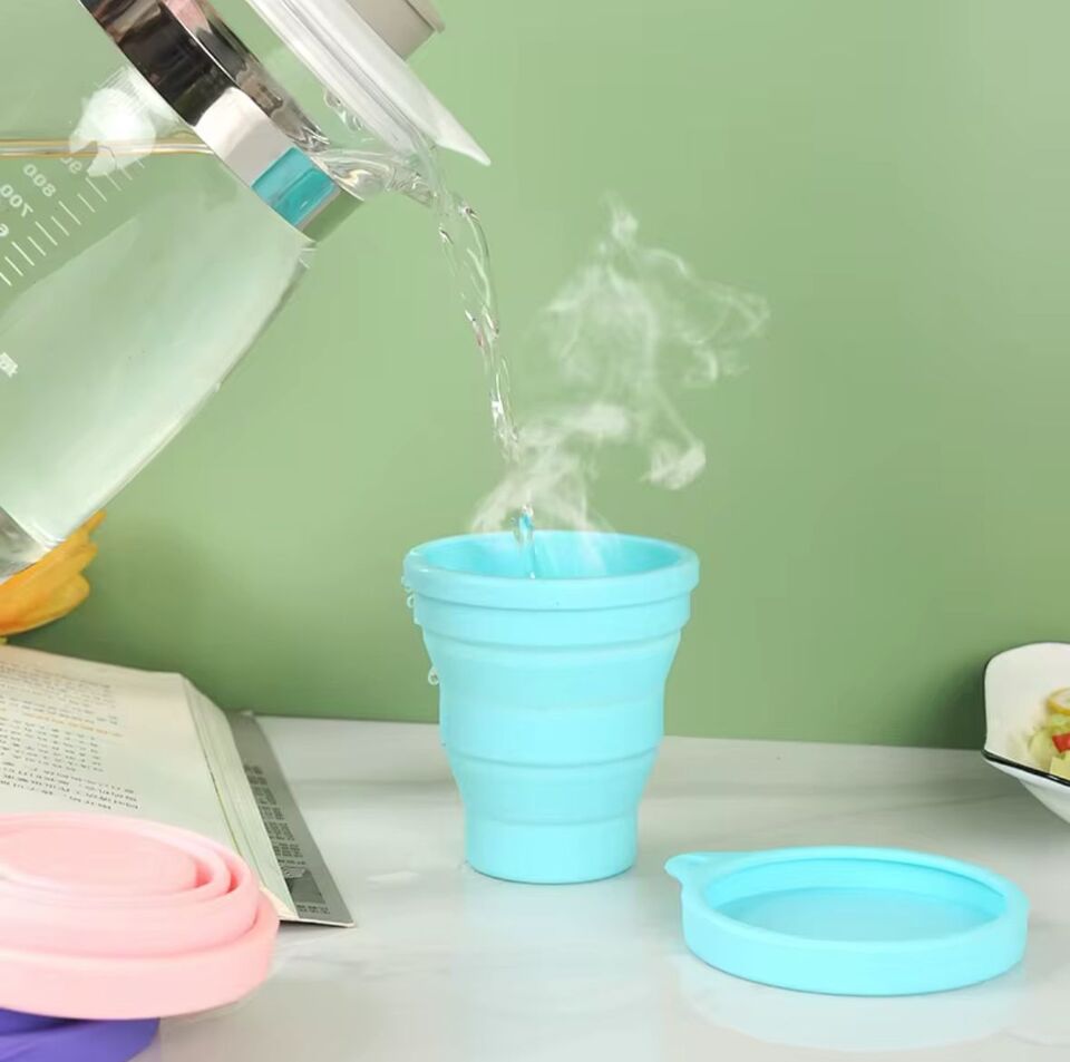 Foldable Silicone Cup 🍵