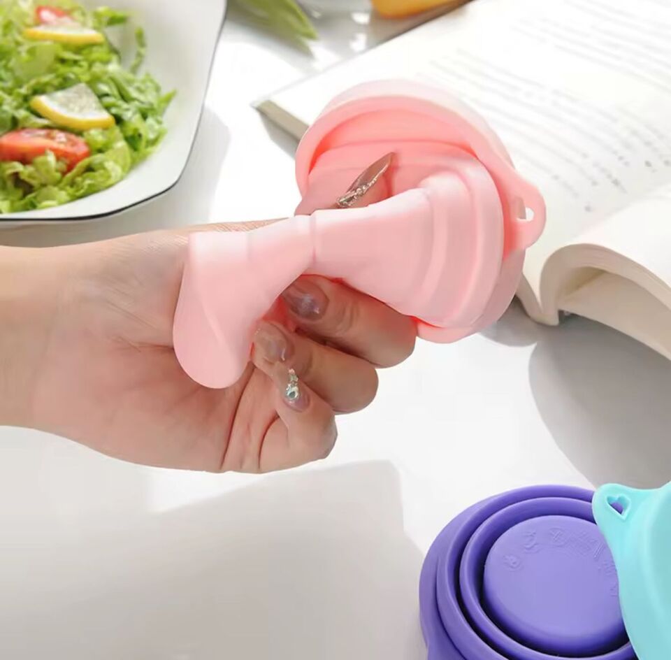 Foldable Silicone Cup 🍵