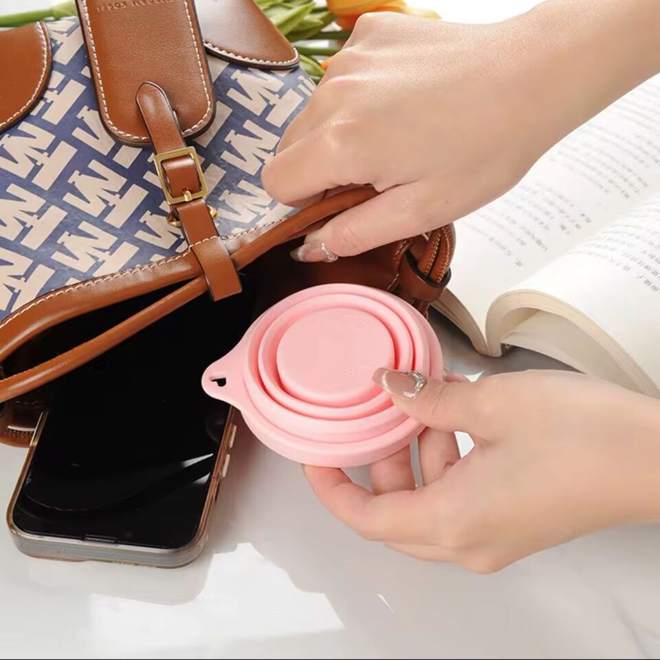 Foldable Silicone Cup 🍵