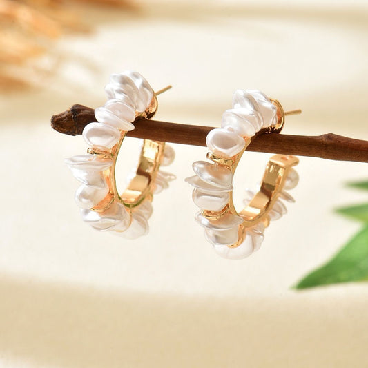 Pearl Bloom Hoops ✨
