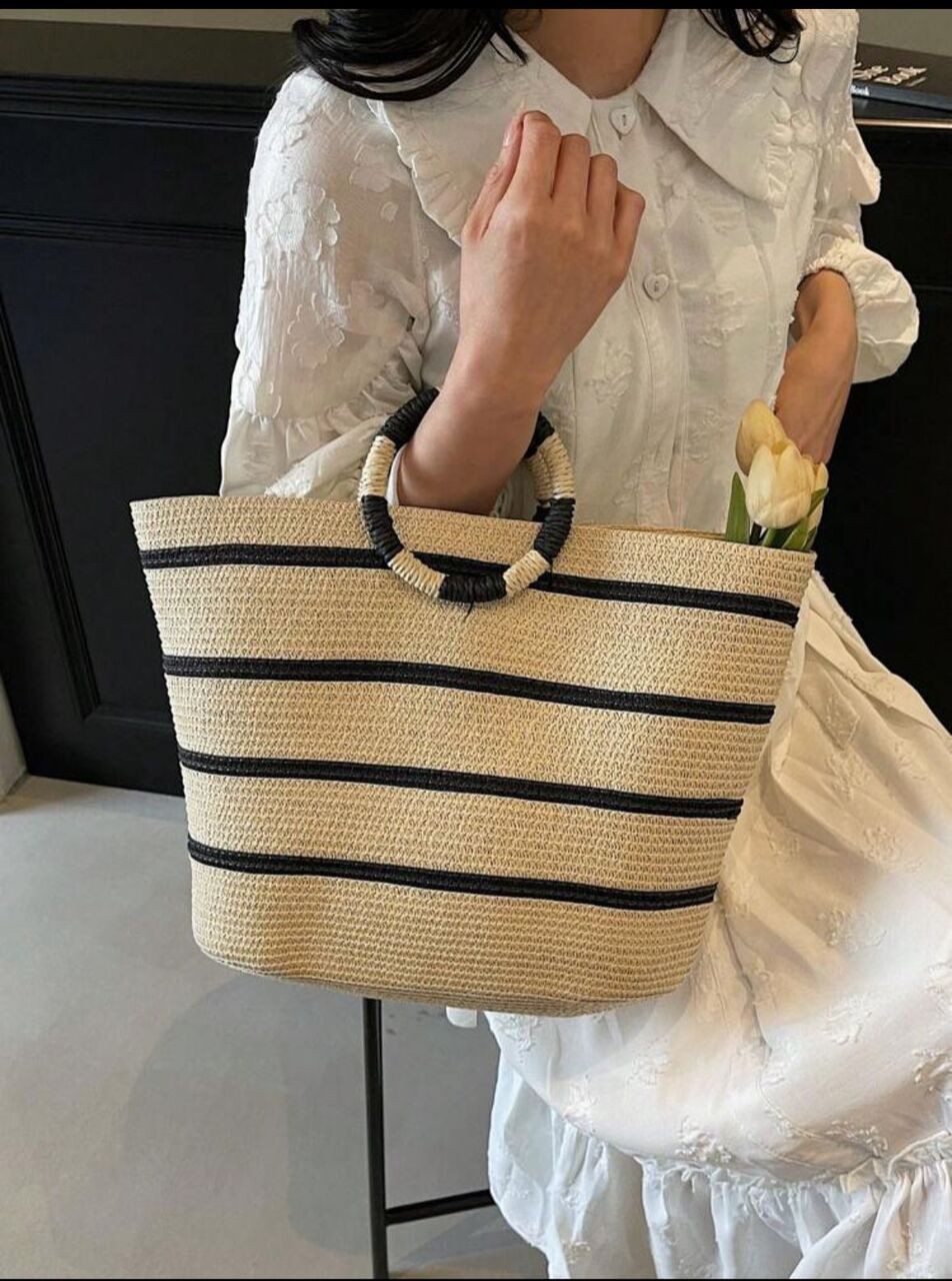 Coastal Loop Tote 🍸