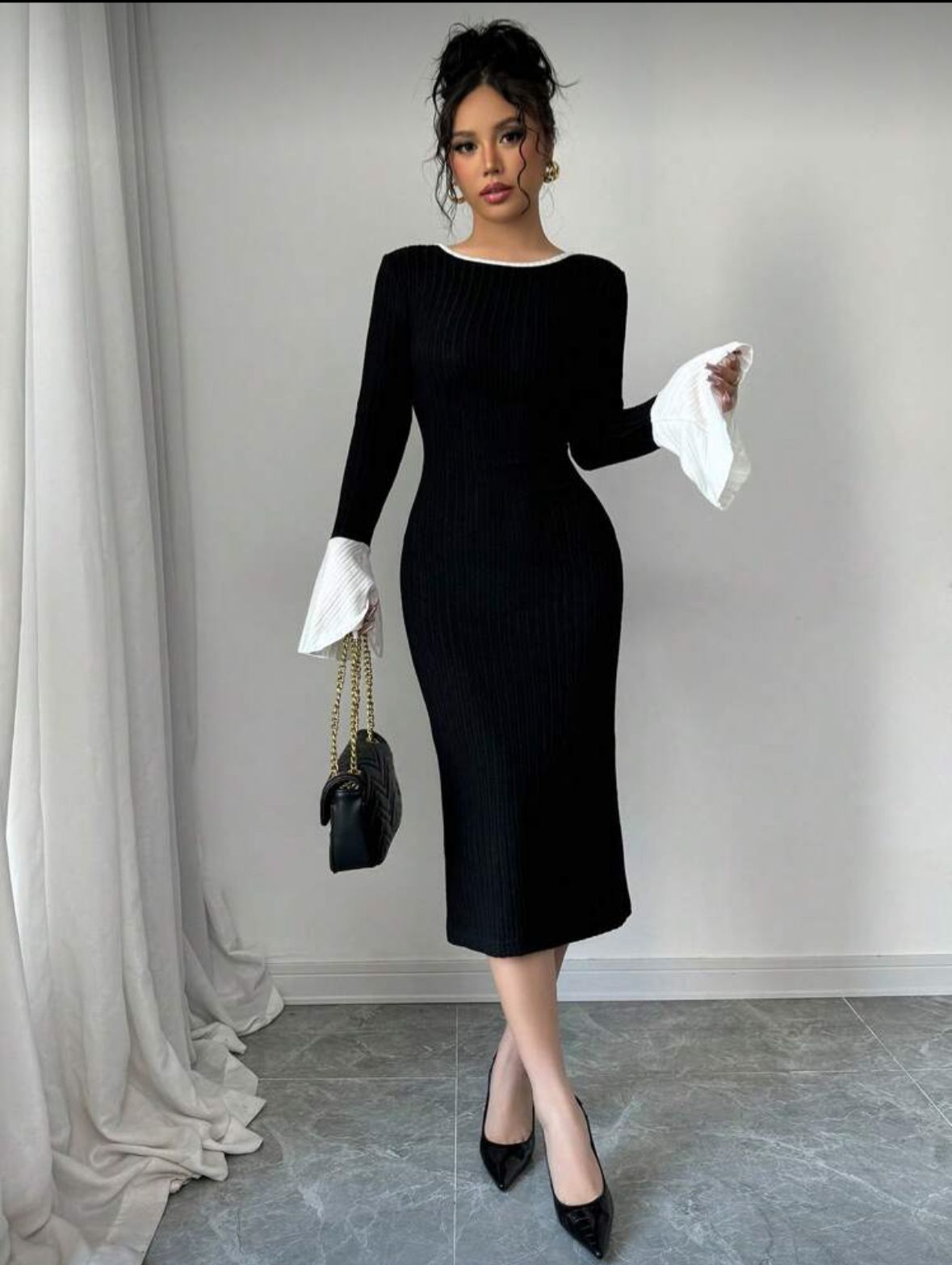 Bow-Back Knit Dress π