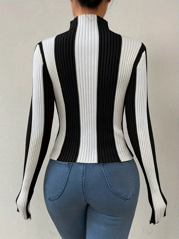 Contrast Ribbed Turtleneck 🤍