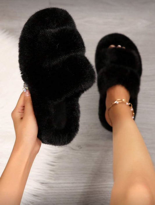 Plush Dream Slides โจ