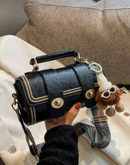 Retro Charm Bag 👜