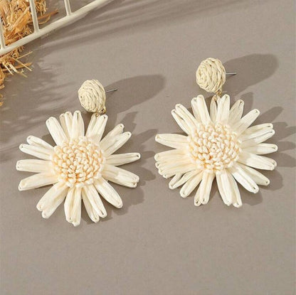 Boho Daisy Earrings 🌻