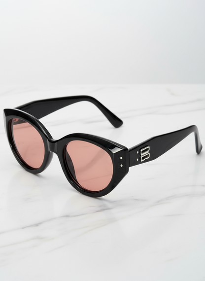 Chic Brown Cat-Eye Sunglasses 🍯