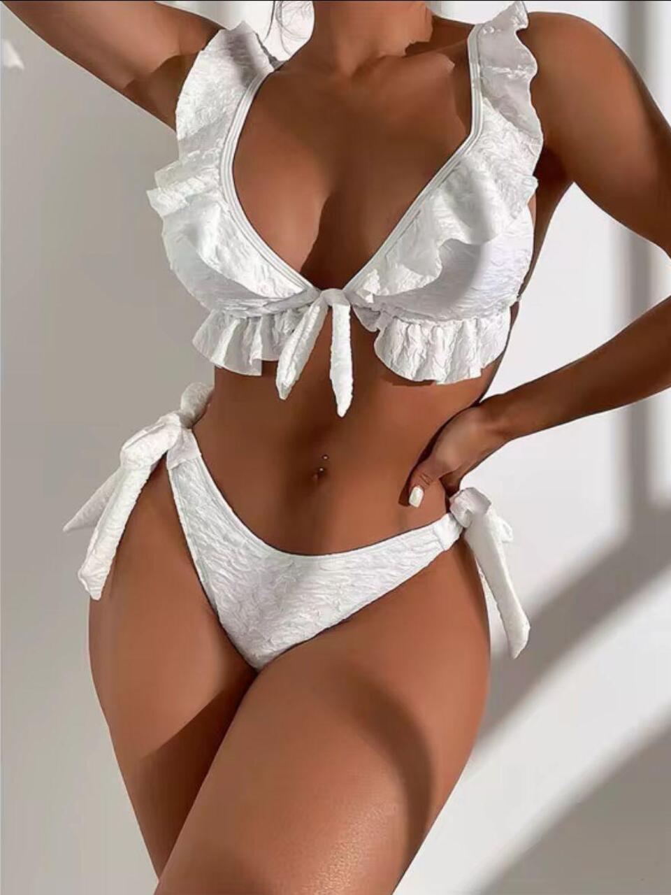Flirty Ruffle Bikini 🍯
