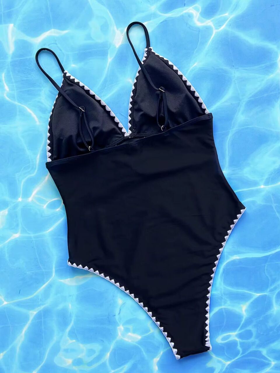 Monochrome Wave Swimsuit 🖤