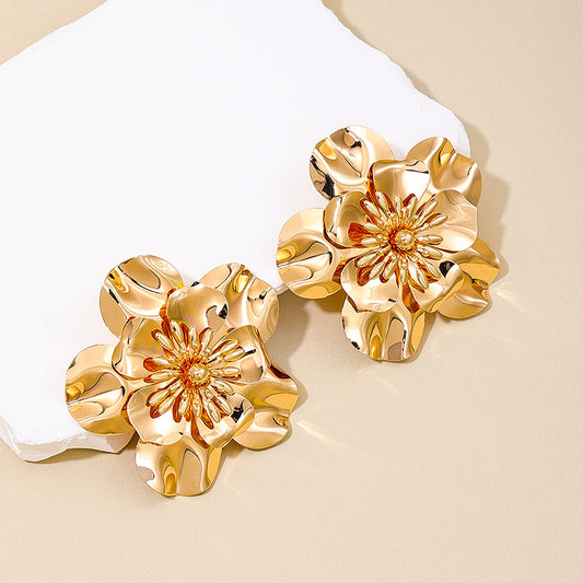 Luxe Flower Earrings 🌼
