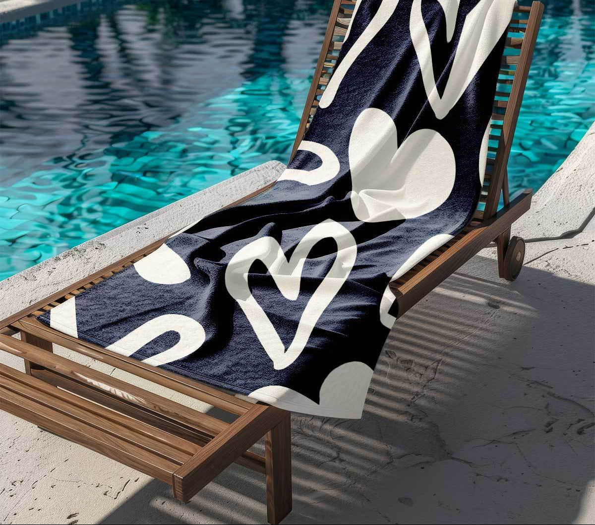 Minimal Heart Towel 🖤