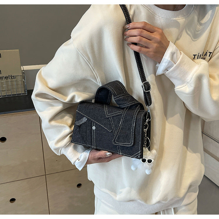Denim Knot Hobo 👜