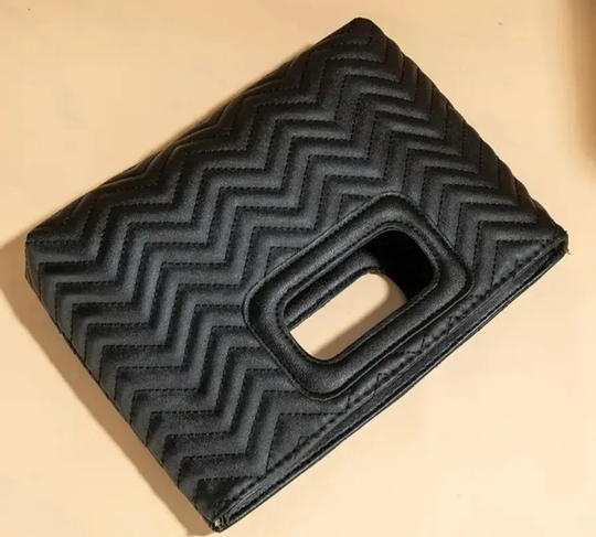 Chic Handle Tote 👜