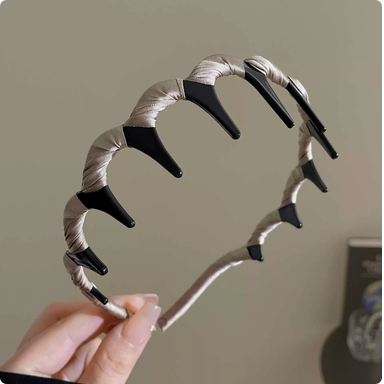 Soft Grip Headband 🎀