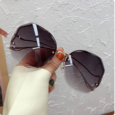 Gradient Luxe Sunglasses 🌈
