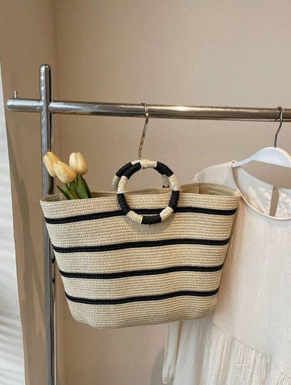 Coastal Loop Tote 🍸