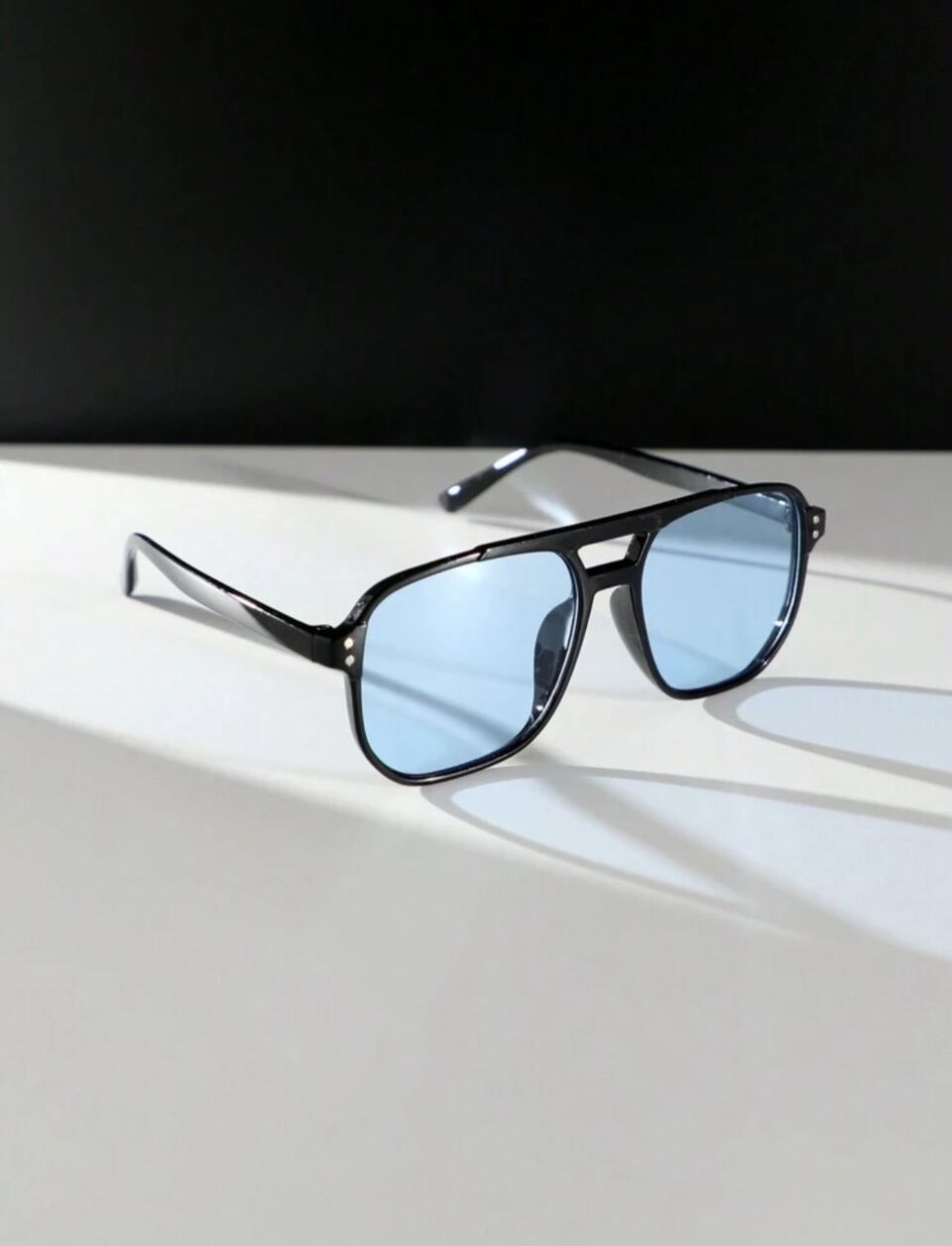 Vintage Diva Sunglasses 🍸