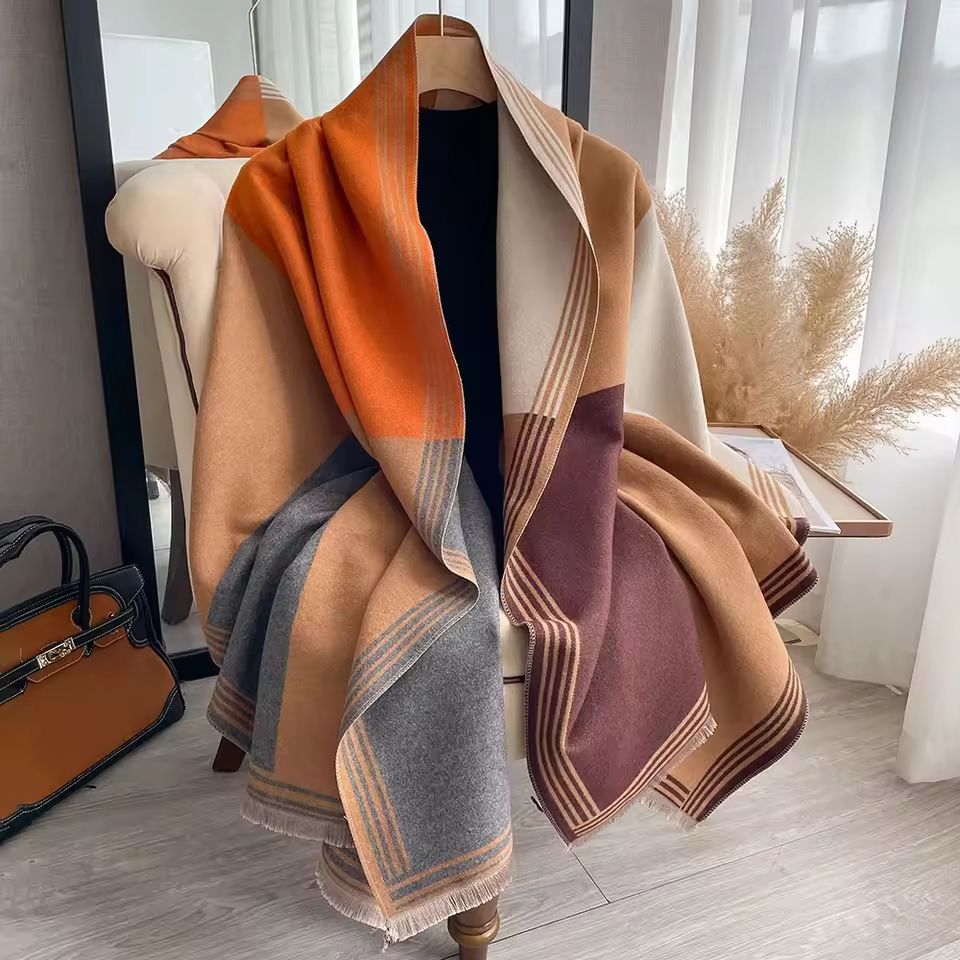 Colorblock Cozy Shawl 🧣