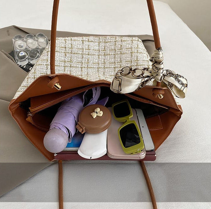 Tweed Charm Tote 🎀