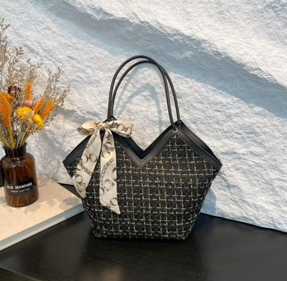 Tweed Charm Tote 🎀