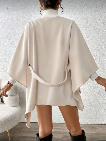 Elegant Belted Cape 🤍
