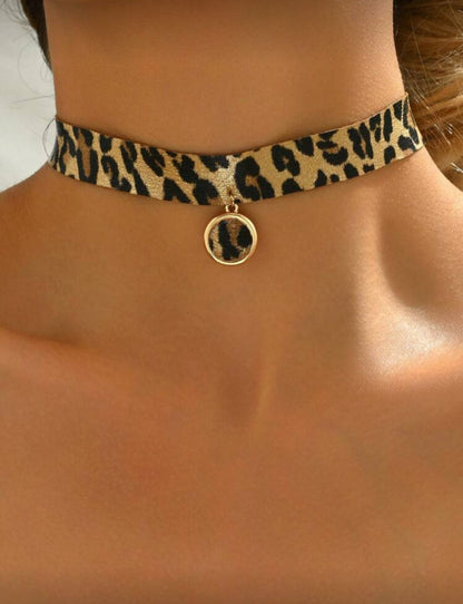 Wild Charm Choker 🐆