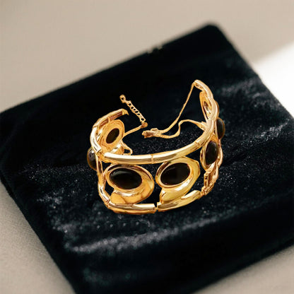 Regal Eclipse Choker 👑