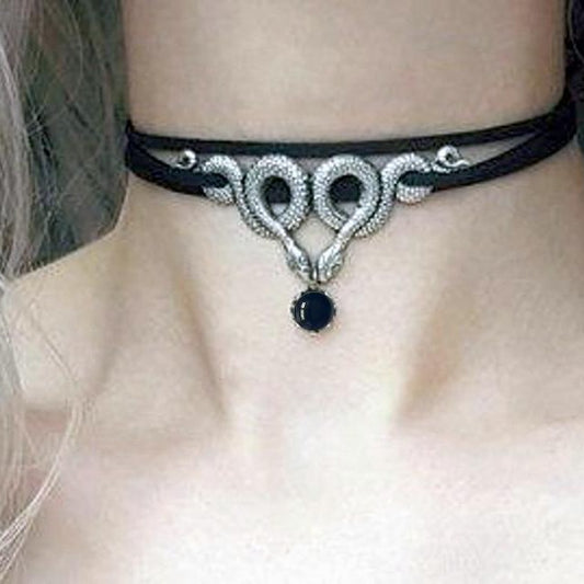 Serpent Embrace Choker 🐍