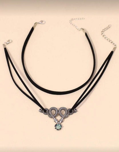 Serpent Embrace Choker 🐍