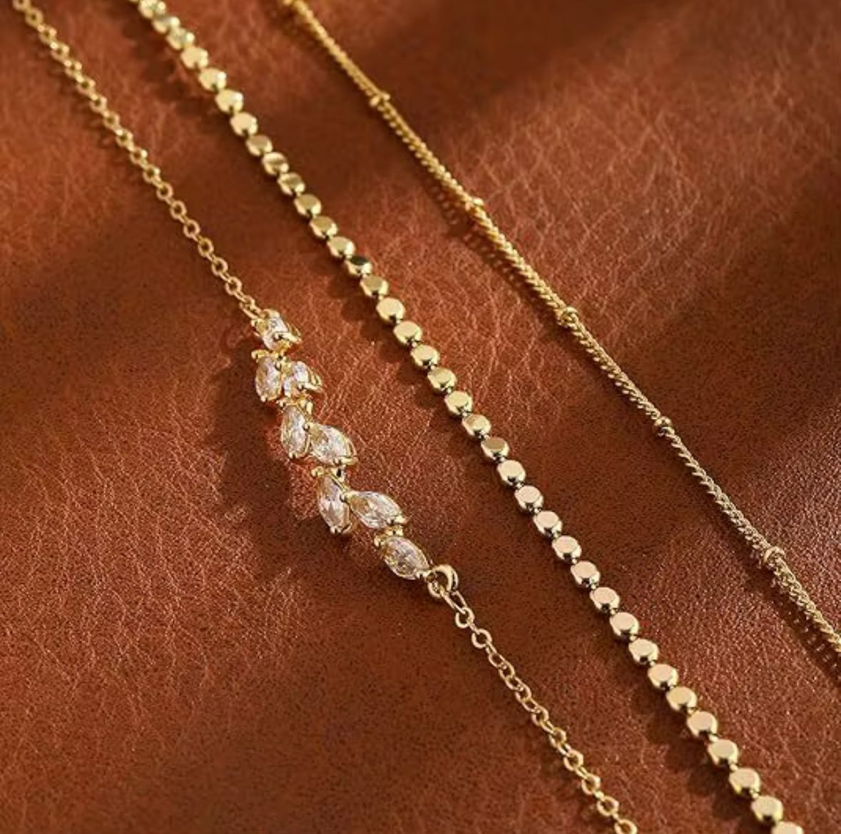 Golden Leaf Glow Anklet ✨