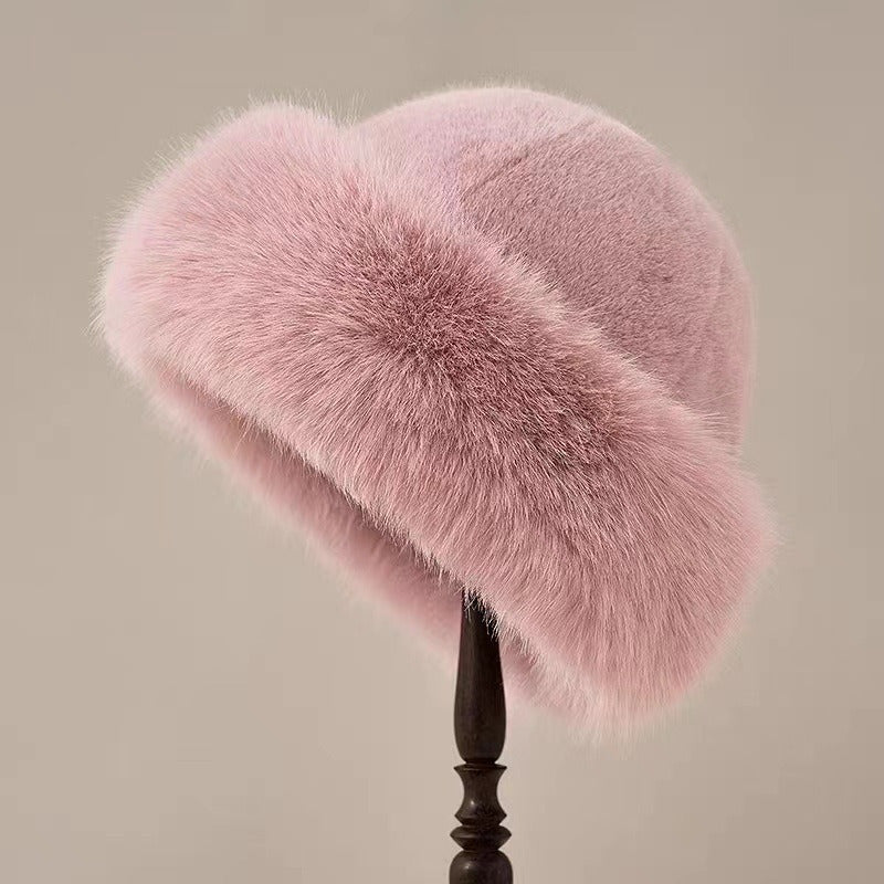 Luxe Furry Beret 🖤
