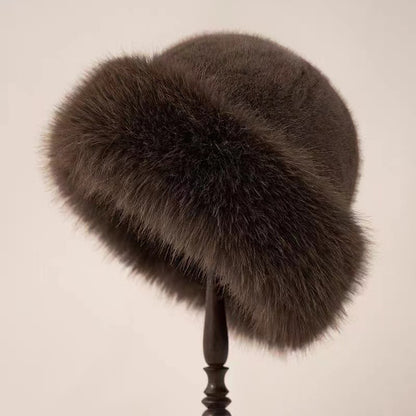 Luxe Furry Beret 🖤