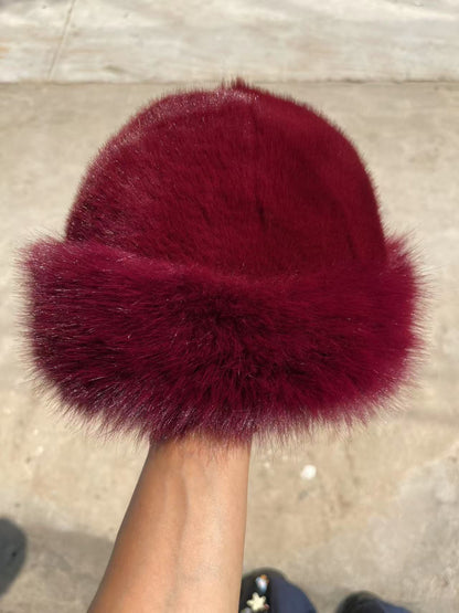 Luxe Furry Beret 🖤