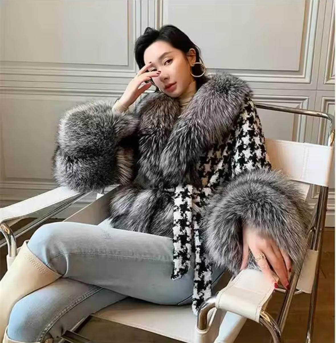 Houndstooth Fur Coat 🖤