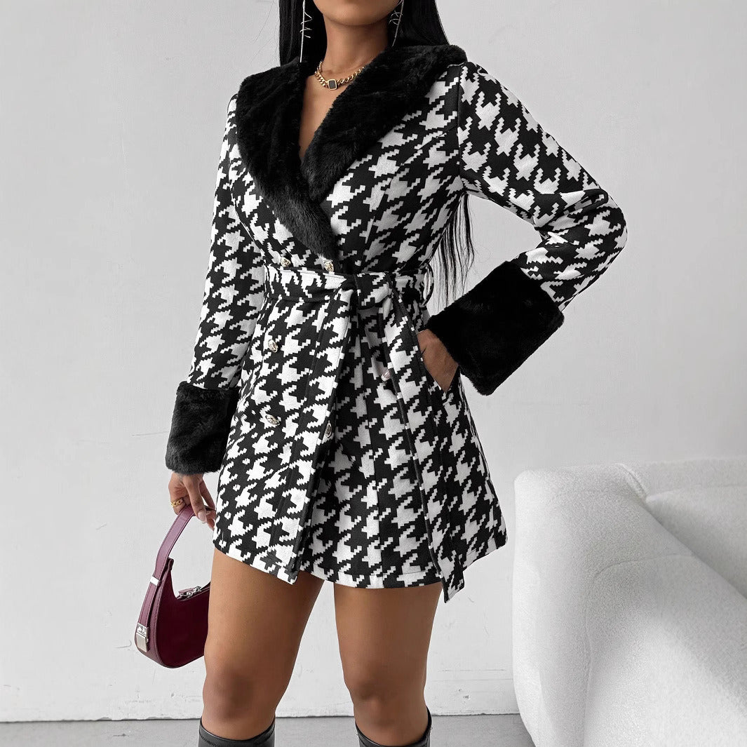 Chic Fur Trench 🖤