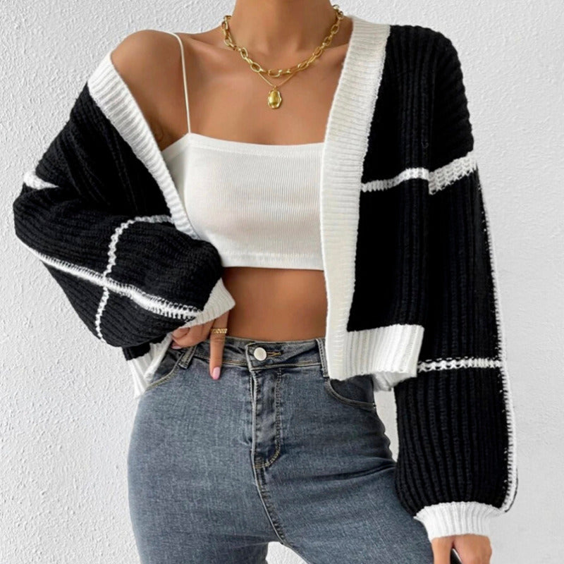Cozy Contrast Cardigan 🧶