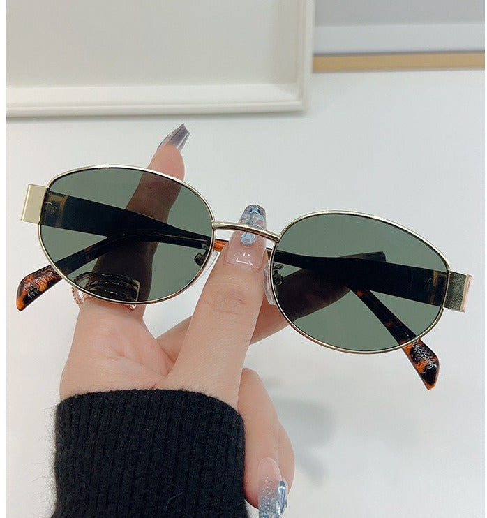 Retro Oval Sunglasses ✨