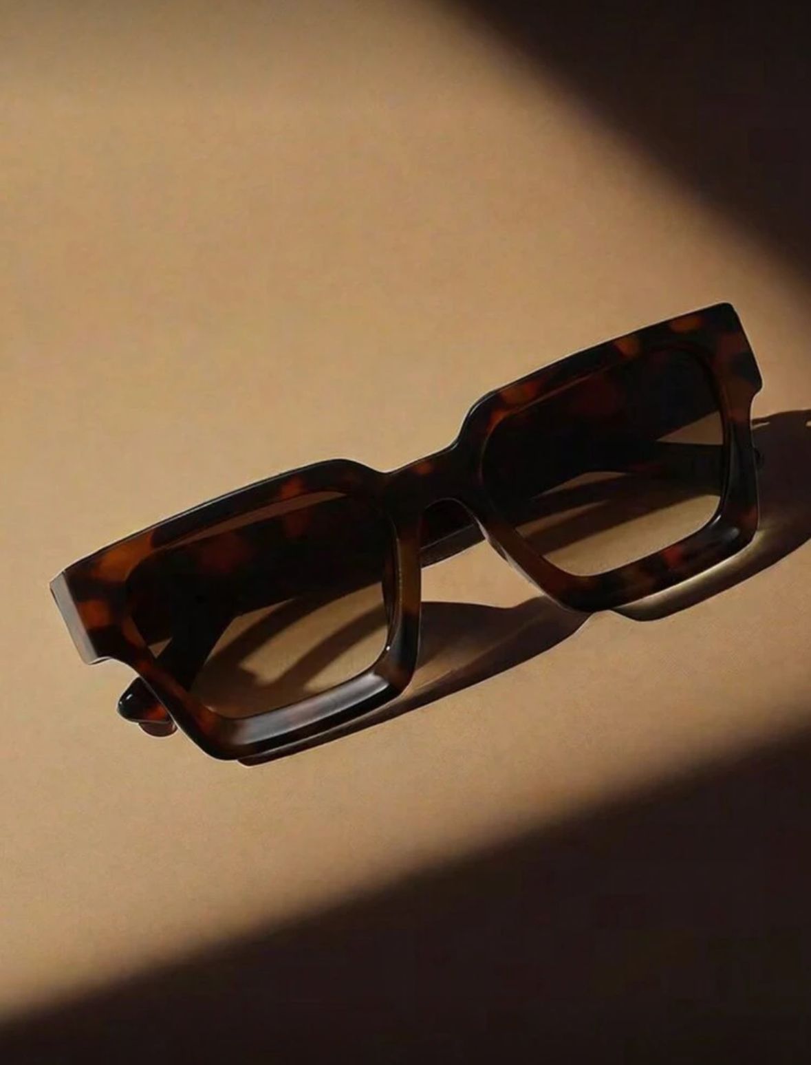 Bold Square Sunglasses 🕶️