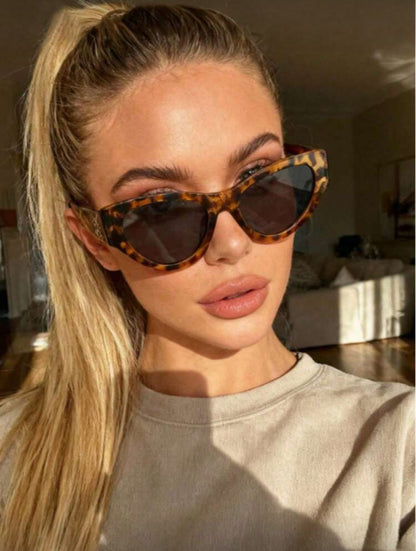 Retro Cat Eye Sunnies 😎