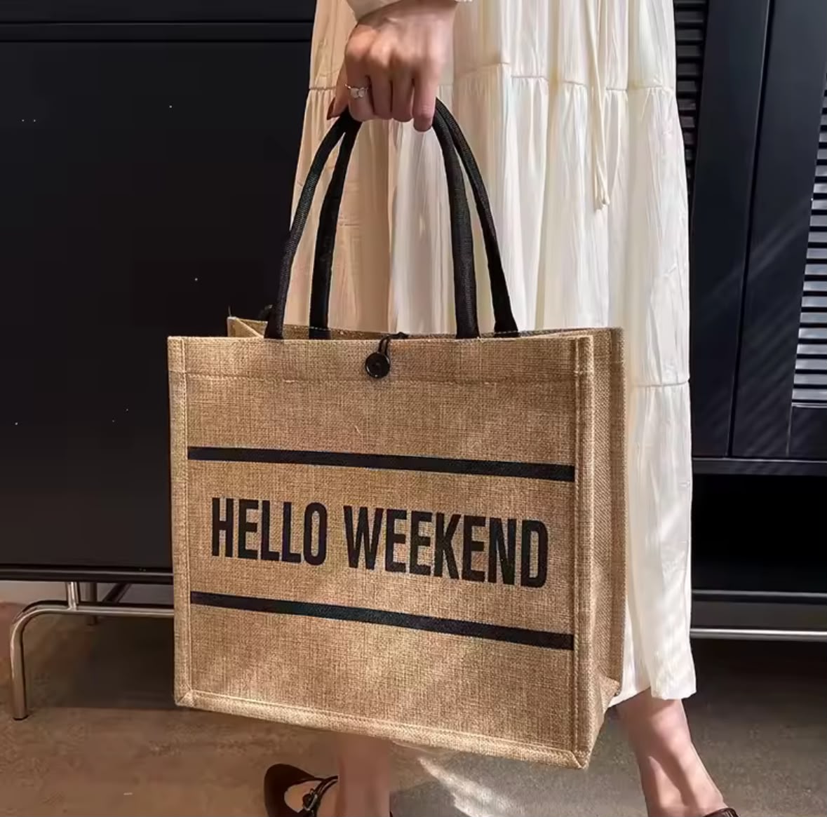 Hello Weekend Tote 🖤