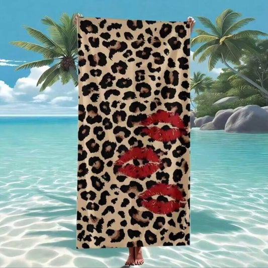 Wild Kiss Towel 💋