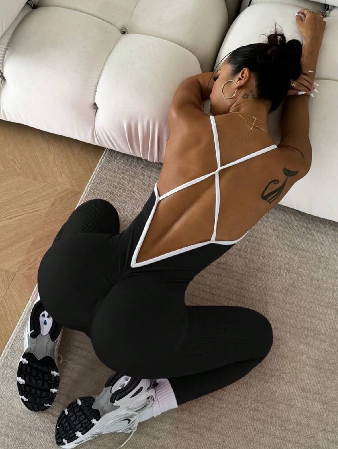 Sculpt Cross Jumpsuit 🖤