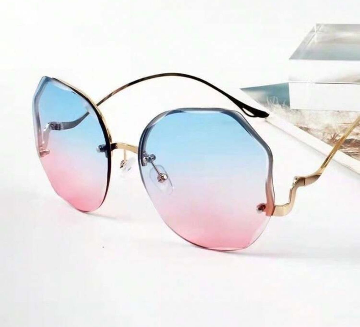 Gradient Luxe Sunglasses 🌈