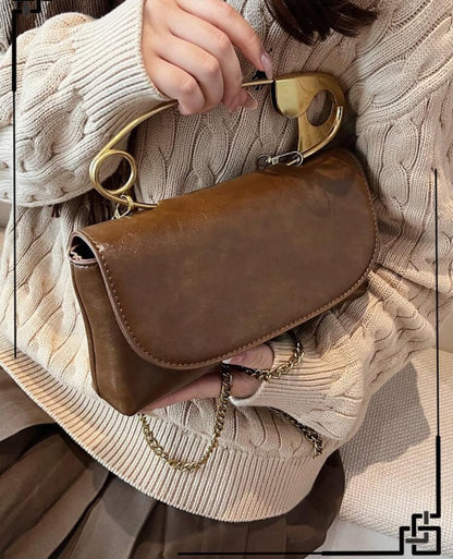 Luxe Chain Clutch 👜