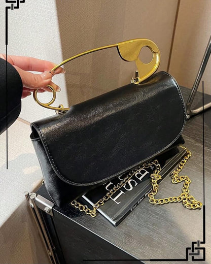 Luxe Chain Clutch 👜