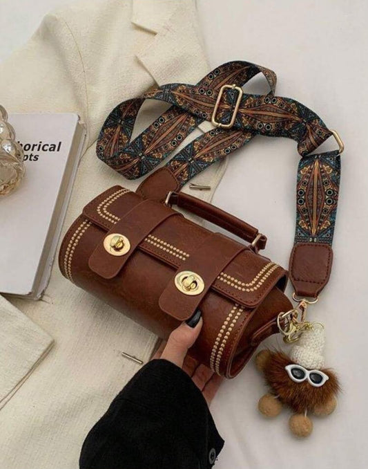 Retro Charm Bag 👜