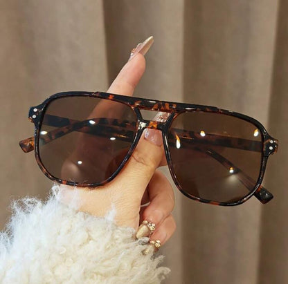 Vintage Diva Sunglasses 🍸