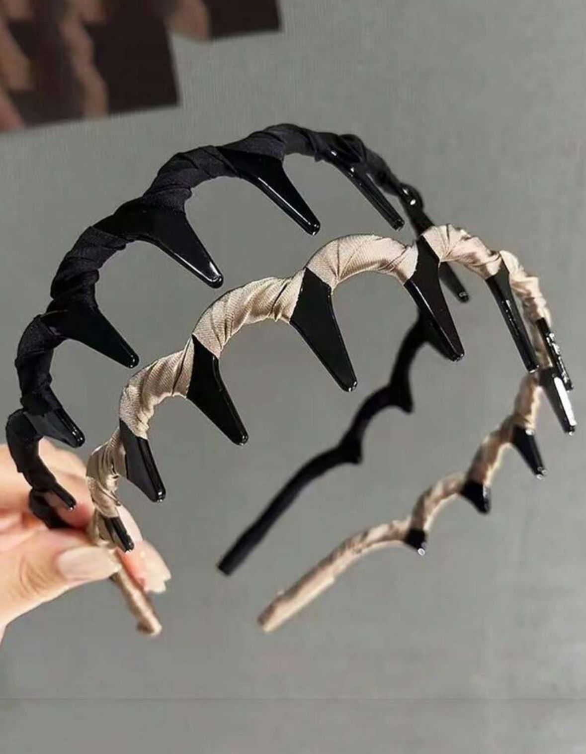Soft Grip Headband 🎀