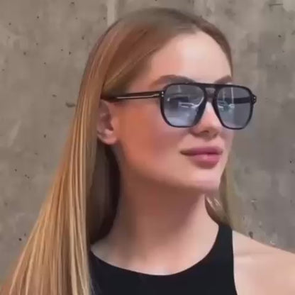 Vintage Diva Sunglasses 🍸