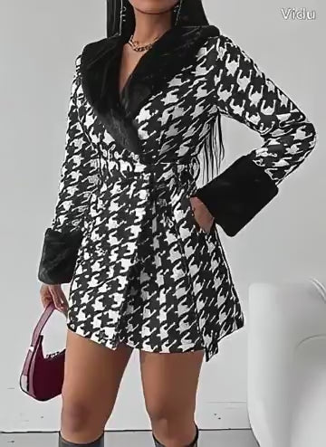 Chic Fur Trench 🖤